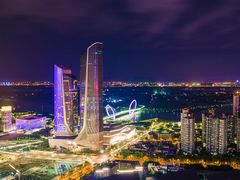 -南京眼步行桥