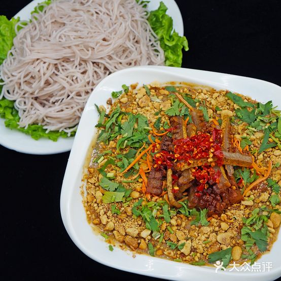 顾元食府(黄土坡店)