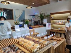 面包甜点陈列柜-那家面包房(珠江路店)