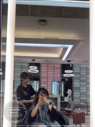 -AKOZO Beauty Salon
