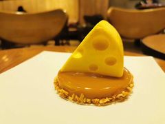 -星巴克臻选(深圳龙华红山天虹店)