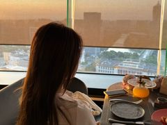 -Hi City·城市之巅