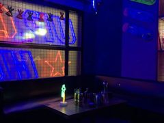 -UP嘻哈酒吧(粉巢店)