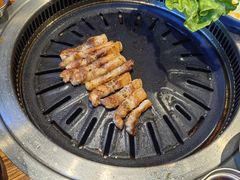 -明洞阿姨·韩式酱蟹烤肉·创意料理(三元桥店)