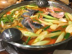 -亮欢寨酸汤鱼(沙冲路店)
