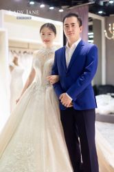 -Lady  Jane高端婚纱礼服馆