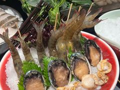 -红鼎豆捞·非遗鲍皇汤火锅(宝丰路店)