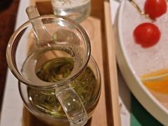 -荷风细雨·中国茶宴(世纪大道店)