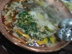 -朝伟清真铜瓢牛肉馆(三十年老·店)