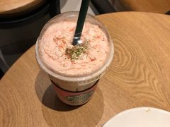 -星巴克(西藏路店)