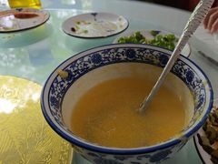 -秦扬居特色菜馆(上王村)
