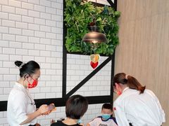 等位区-西堤牛排(合肥之心城店)