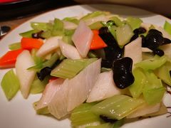 -小船渔村•大连菜•大连焖鱼(黄河路店)