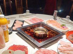 -二荆条·蜀鲜汇城市森林火锅