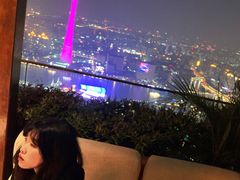 -广州柏悦酒店·悦吧·顶楼露天酒吧