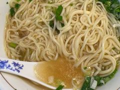 -伊京轩兰州牛肉面(闹市口店)