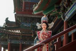 -雪中彩影婚纱摄影·微光艺术中心