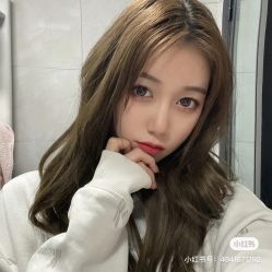 -时尚殿堂明星门店