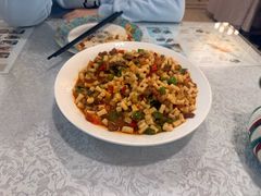 -汗腾格里·风味餐厅(新疆驻京办店)