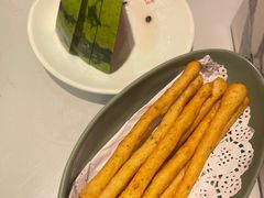 茴香小油条-gleeglee乐溢亦茶(合生汇店)