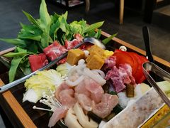 -樾餐厅泰式海鲜火锅(民歌湖店)