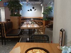 -必胜客(百联又一城店)