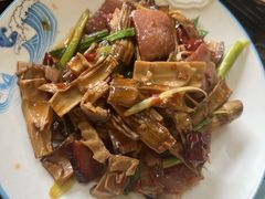 -弘烨 贵州酸汤 鱼火锅(东财店)