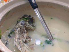 -天乐农家鱼头王(天目湖店)