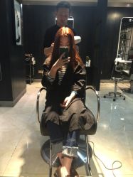 -苑苑发型设计