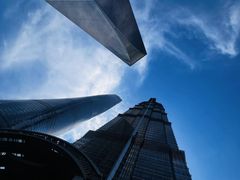 -陆家嘴空中步行连廊