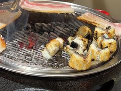 -围炉肉舍•炭烤活鳗•丹东海鲜烤肉(步行街店)