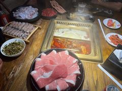 -九鼎轩脆毛肚火锅(句容店)