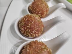 白茶爆浆芋球-喜势点·糖沙翁手工茶点·本地人茶居(永庆坊店)