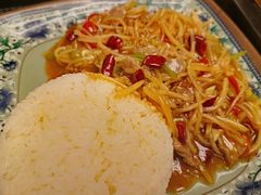 土豆丝牛肉饭-七里西关中式简餐(苏州中心店)