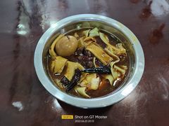 -鹍记特色牛杂面