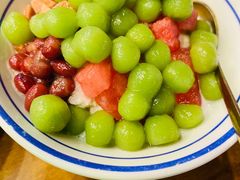 -卤校长重庆火锅(银泰城店)