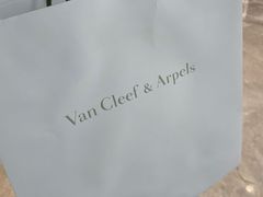 -梵克雅宝(国贸商城店)