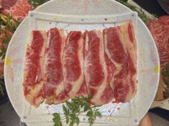 -山川小町·极番烧肉(新地假日广场店)