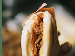 牛肉臊子肉夹馍-秦老大西安羊肉泡馍馆(健德门店)