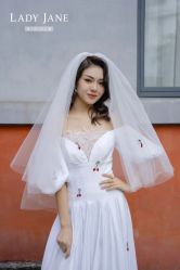 -Lady  Jane高端婚纱礼服馆