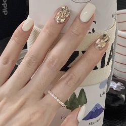 -悦指间美甲美睫