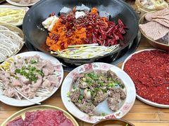 -扎起市井老火锅(乐山总店)