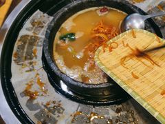 -峰瑞藏地美食·石锅鸡·牦牛肉(大昭寺品牌店)