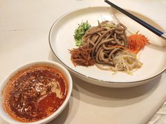 捞汁莜面-百姓渔村(南中环店)
