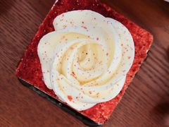 -红宝石·鲜奶小方·海派西点房(南丹店)