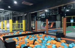 -蹦贝运动中心·蹦床·攀岩·闯关(龙岗店)