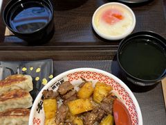 -牛邸·烧肉饭(来福士店)