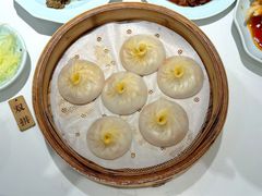 纯蟹黄蟹黄拼盘小笼包-裕兴记•蟹黄面馆(人民广场店)