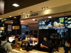 -麦当劳(光新乐购店)
