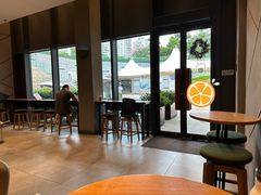 大堂-星巴克(深圳宝能太古城南区店)